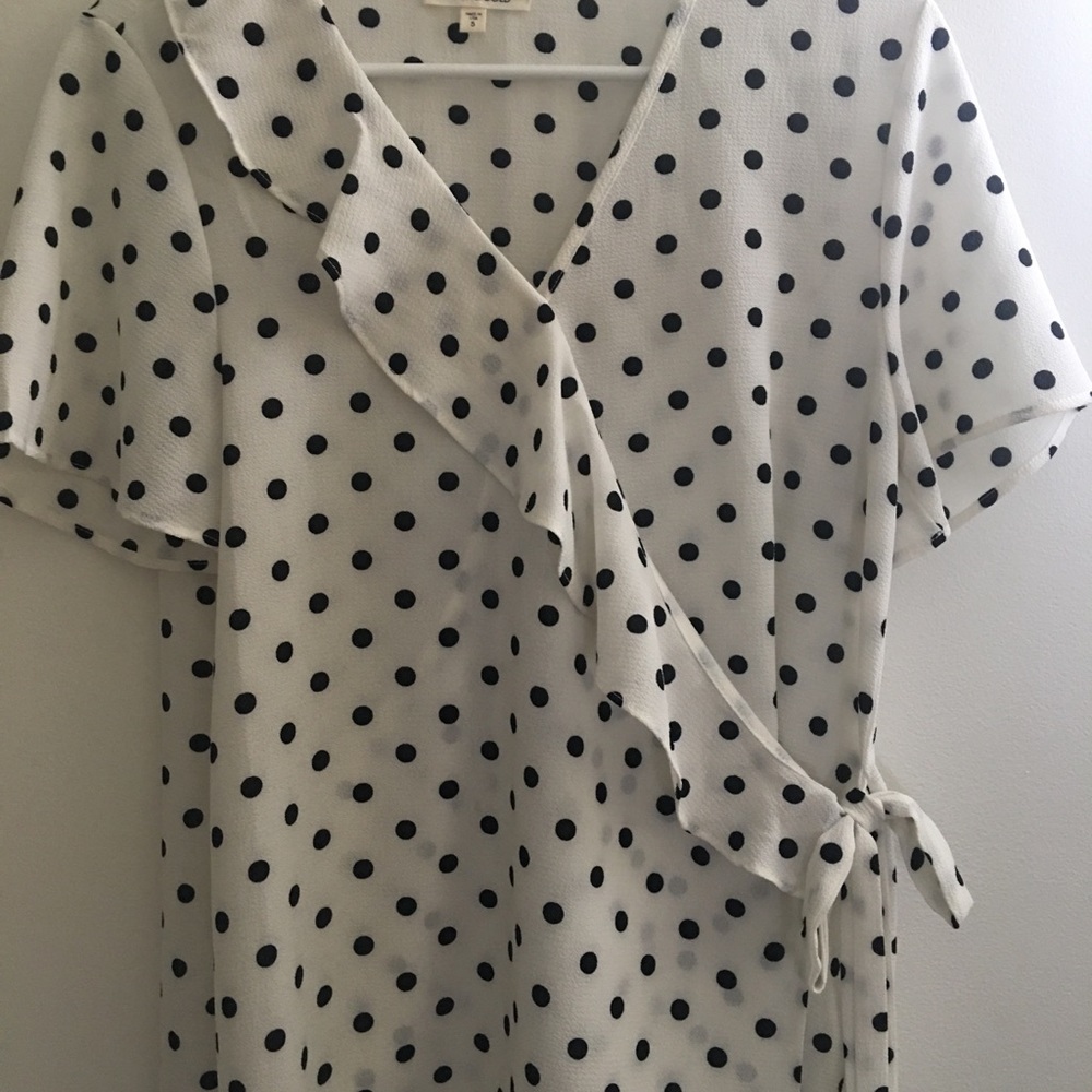 Polka dot ruffle blouse